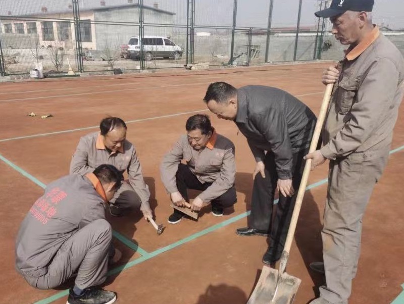 紅土球場現(xiàn)場施工圖