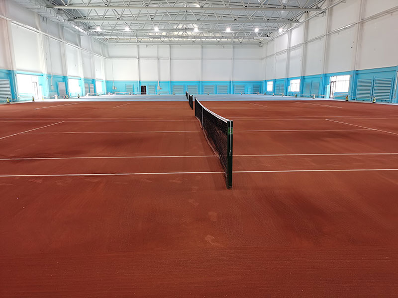 祝賀鄂爾多斯電業(yè)局紅土球場(chǎng)建造正式完工